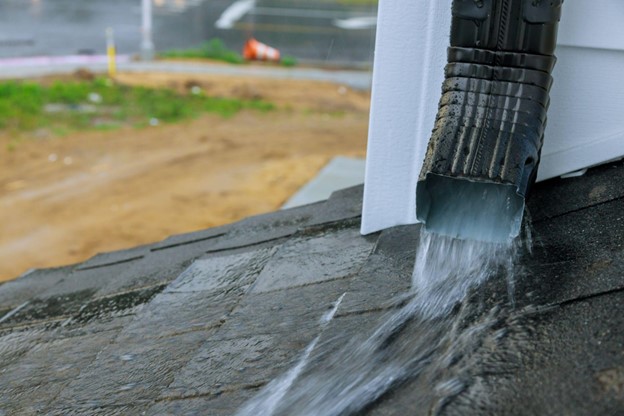 Why Clean Gutters Promote a Longer Lasting Home